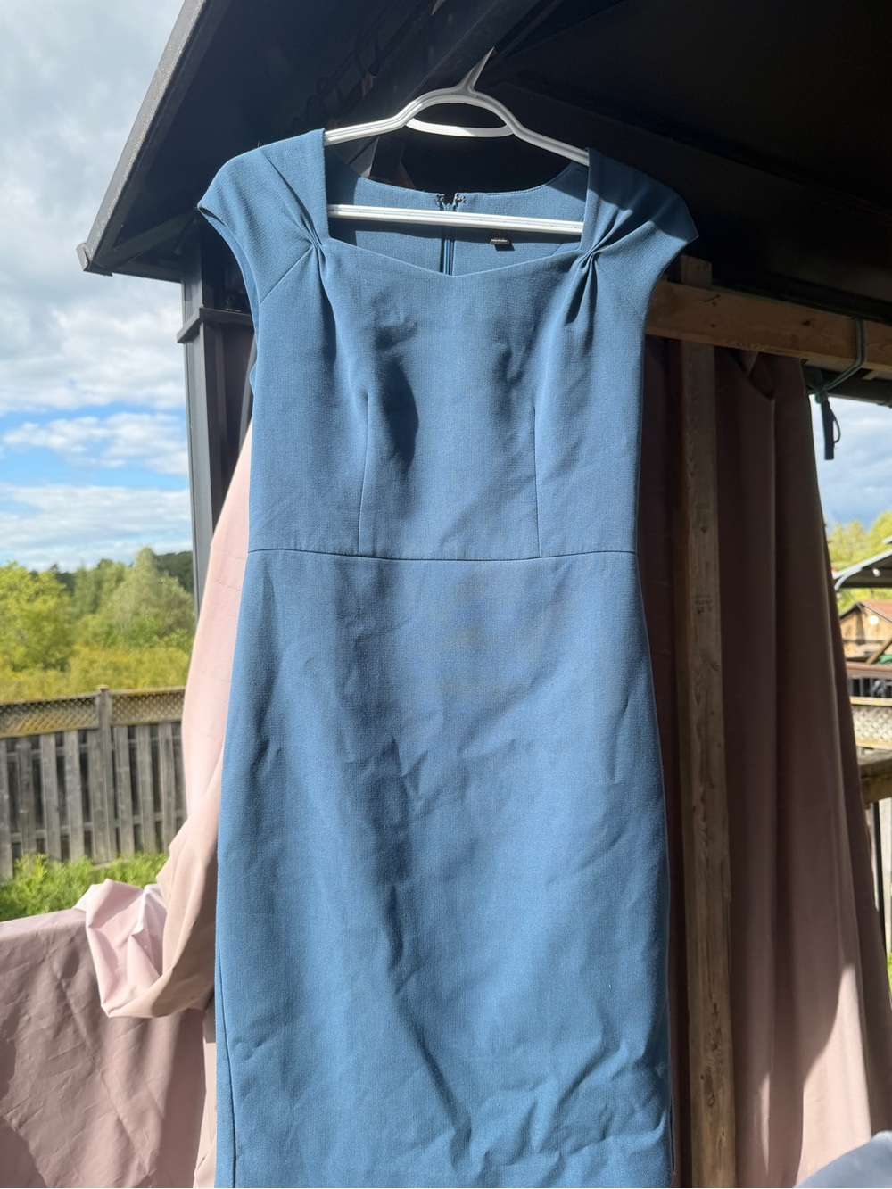Ann Taylor Blue Sheath Dress Size 2 Twist Pleated Cap Sleeve Career Work
